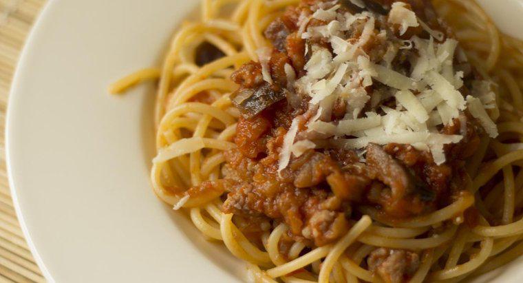 Bạn nên nấu bao nhiêu mì Ý cho mỗi người?