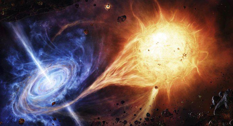 Sự khác biệt giữa Nova và Supernova là gì?