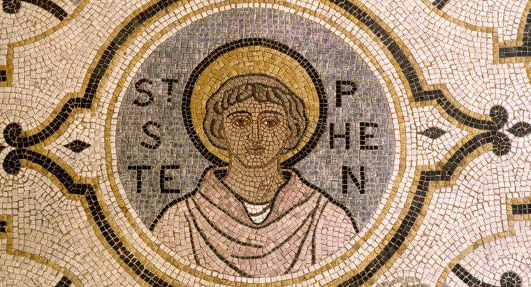 Thánh Stephen được sinh ra khi nào?