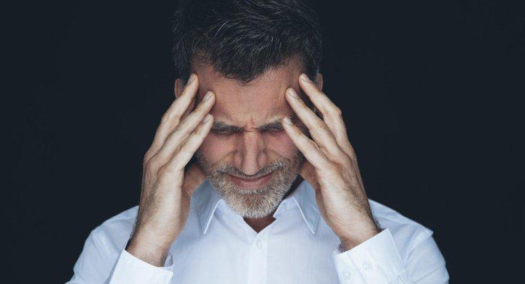 Điều gì có thể gây ra cơn đau đột ngột ở đầu?