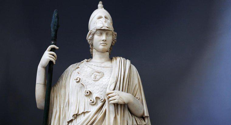 Nữ thần Hy Lạp Athena đã mặc gì?
