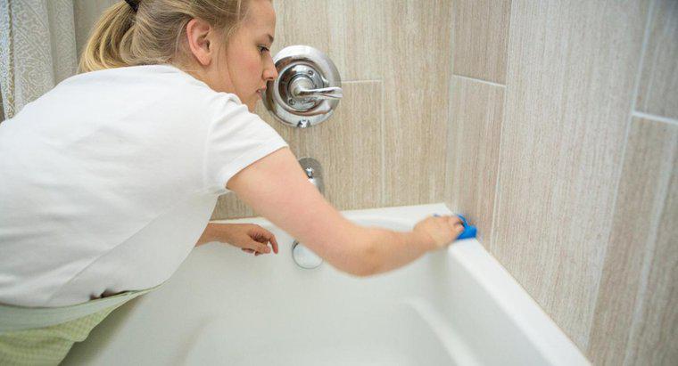 Một số sản phẩm loại bỏ vết bẩn bồn tắm là gì?