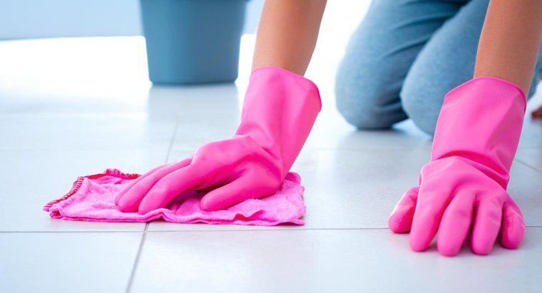 Chất làm sạch tự nhiên bạn có thể làm để làm sạch sàn gạch men là gì?