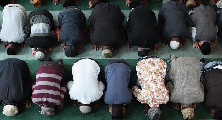 Tại sao người Hồi giáo cầu nguyện năm lần một ngày?