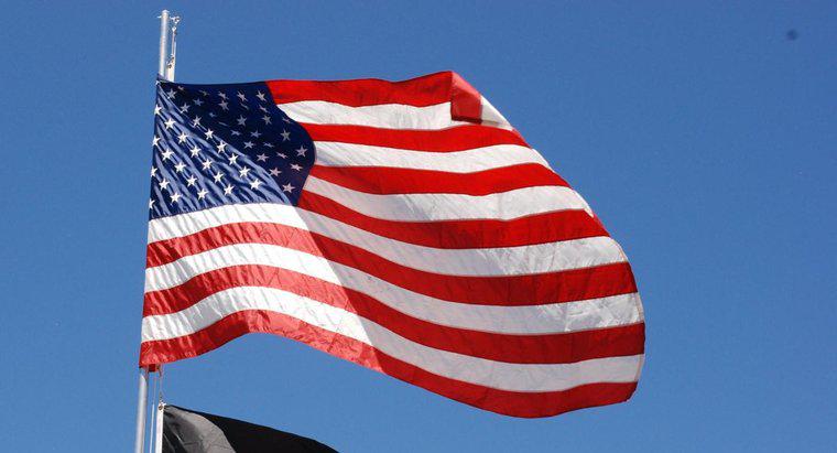 Tên của lá cờ Hoa Kỳ là gì?