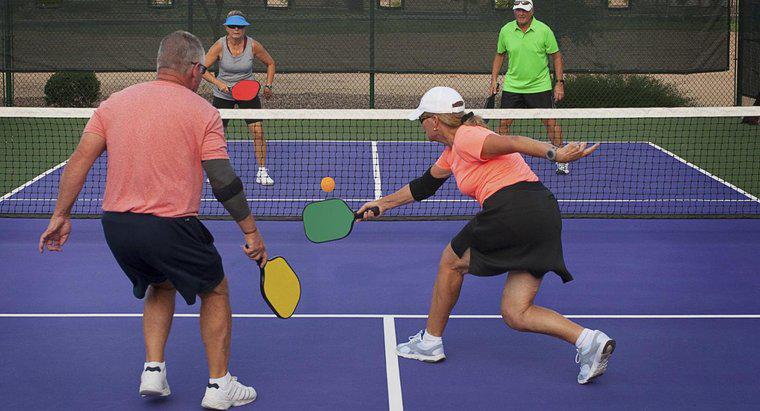 Làm thế nào bạn có thể xem một video hướng dẫn về Pickleball?