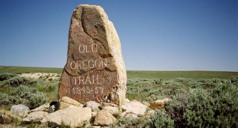 Mục đích của Đường mòn Oregon là gì?