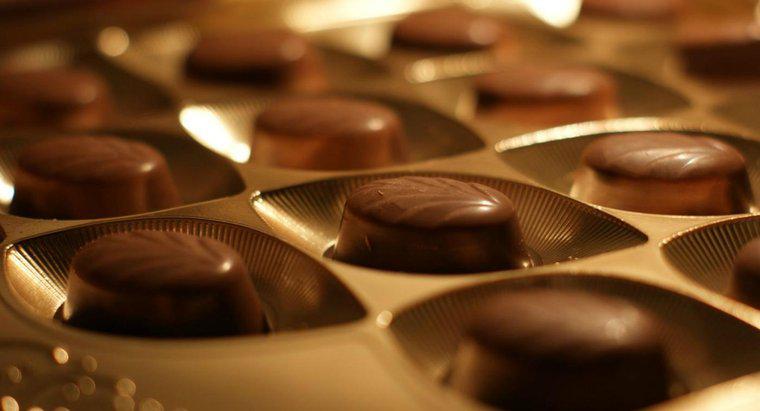 Tại sao chúng ta ăn sô cô la vào ngày lễ tình nhân?