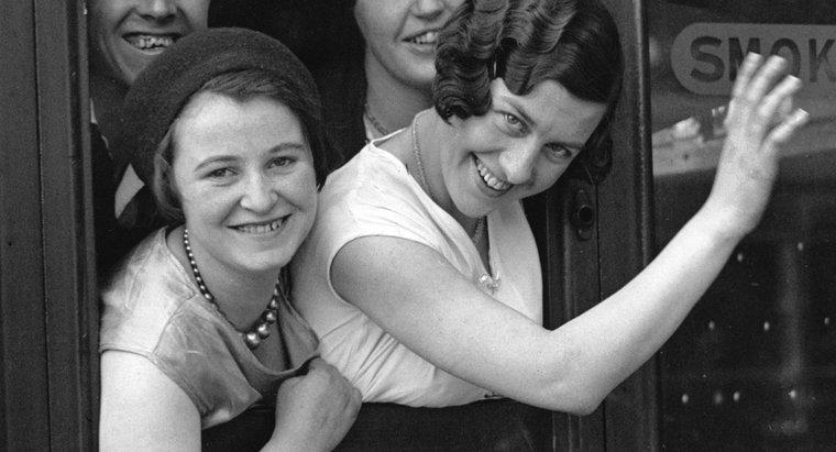 Phụ nữ bị đối xử như thế nào trong những năm 1930?