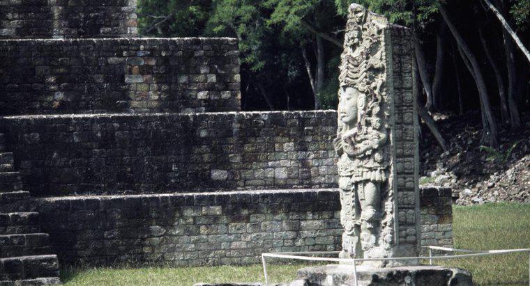 Tên của một số vị vua của người Maya là gì?