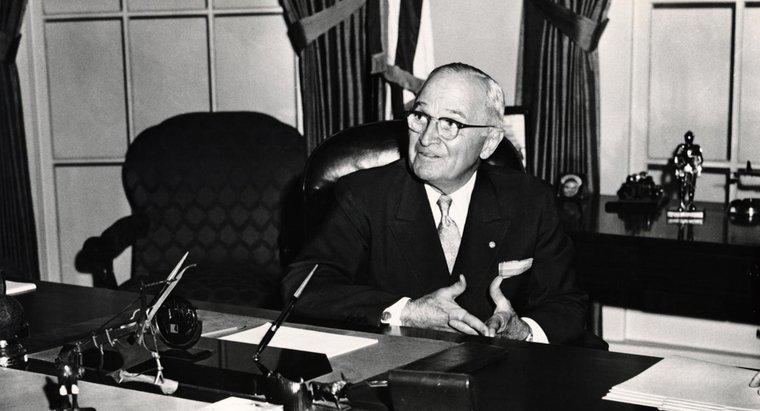 Chữ S trong Harry S. Truman đại diện cho điều gì?