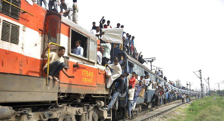Điều gì có ý nghĩa bằng cách "ngồi thứ hai" trên Đường sắt Ấn Độ?