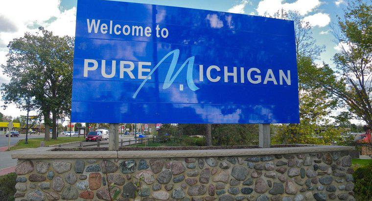 Michigan đã có tên như thế nào?
