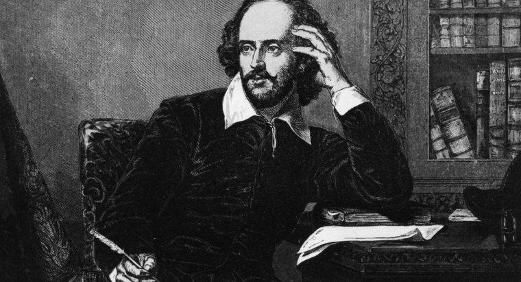 Shakespeare đã viết gì ngoài các vở kịch?