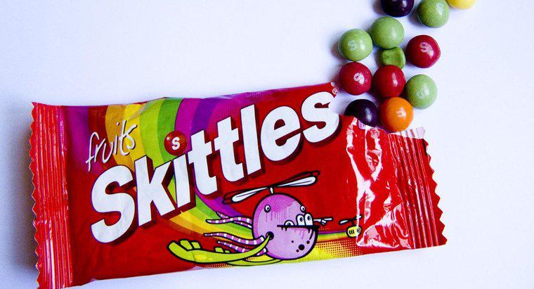 Skittles được phát minh vào năm nào?