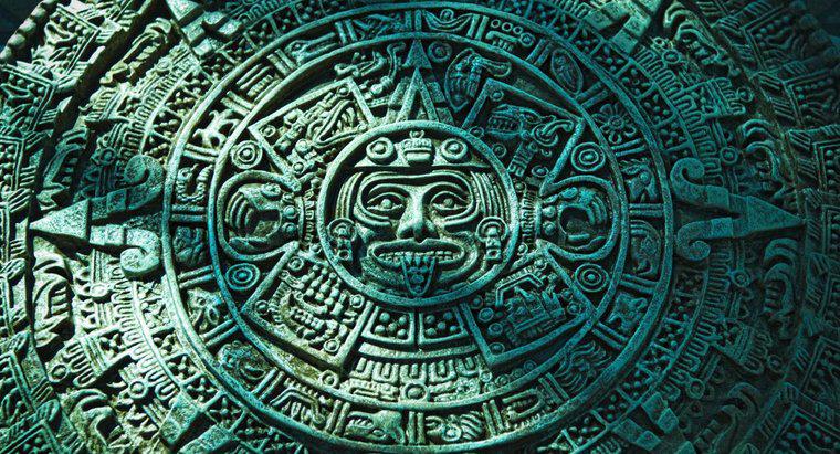 Những đóng góp nào của người Aztec đã ảnh hưởng đến xã hội ngày nay?
