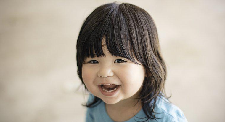 Khi nào trẻ sơ sinh cười đầu tiên?