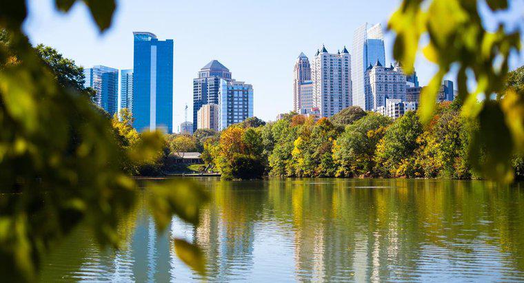 Khi nào Atlanta trở thành thủ đô của Georgia?