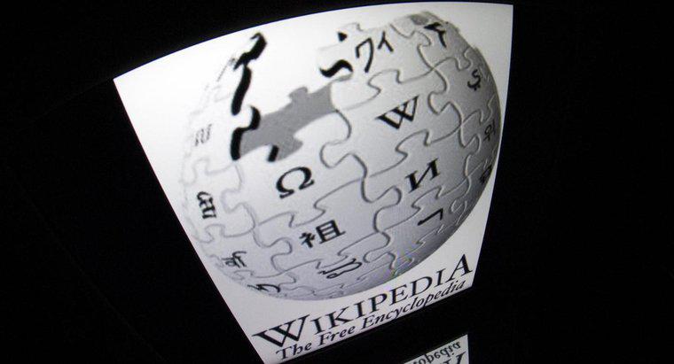 Nhà xuất bản của Wikipedia là ai?