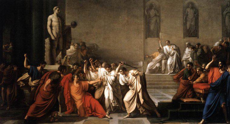 Brutus đưa ra lý do gì để giết Caesar?